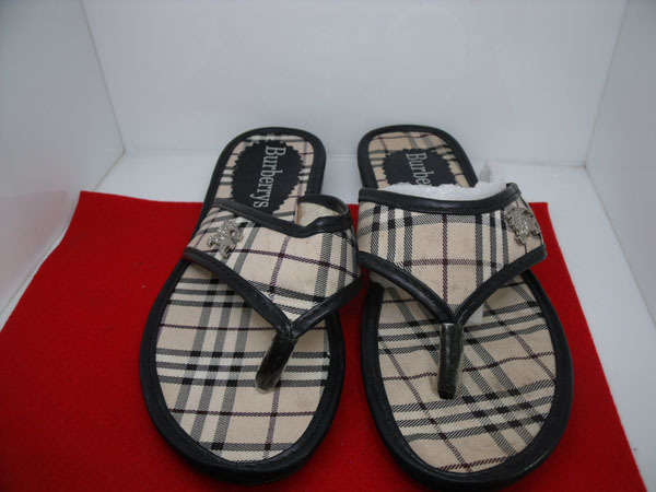 2017 Burbry slippers woman 35-42-032